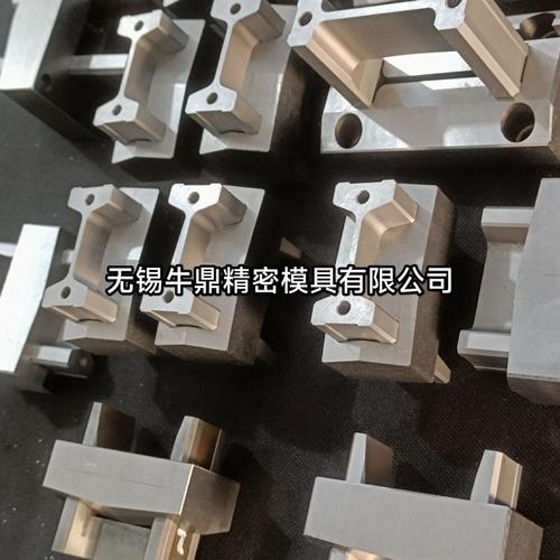 制袋机刀具：推动包装工业的发展与创新